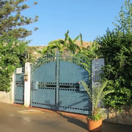 Il Roseto Di Betty Holiday home Palermo